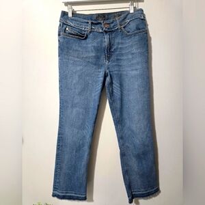 ESCADA SPORT Linda Slim Cropped Light Wash Jeans. Size 38 EURO/ 8 CAN